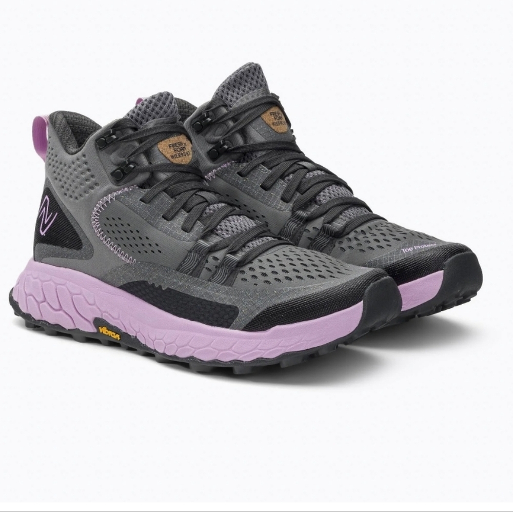 New Balance Women's Gray and Lavender Trail Sneakers